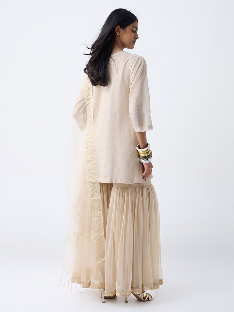 Westside Vark Women's Gold Floral Embroidered Cotton-Blend Ethnic Set for Festival Wear Back View