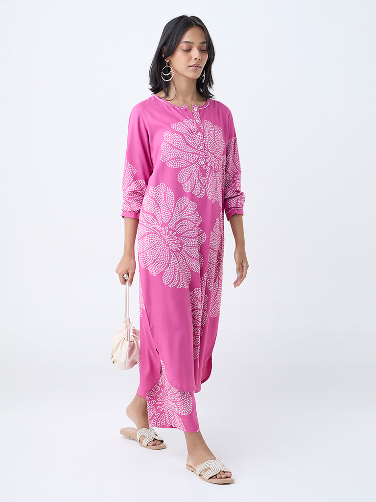 Utsa Pink Bandhani Pattern Straight Kurta