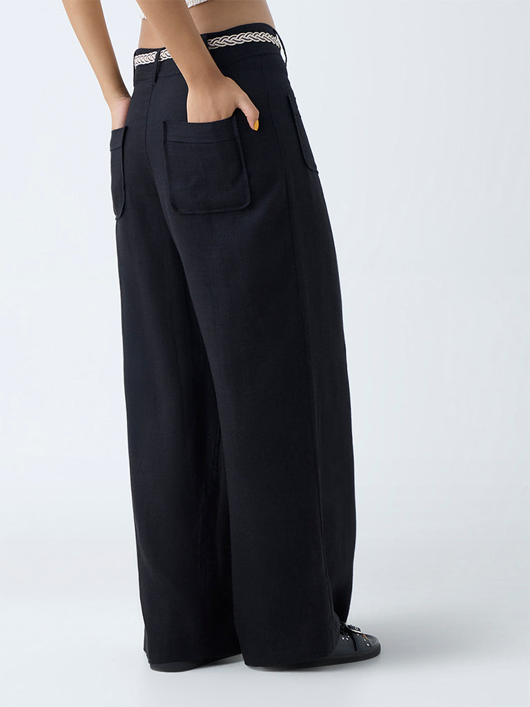 Bombay Paisley Black Solid Flared Pants with Belt