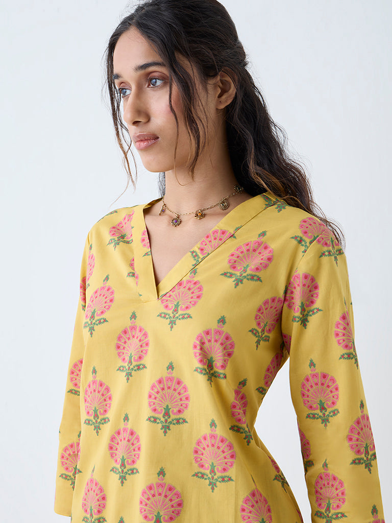 Westside Utsa Women's Yellow Floral Pattern Straight Cotton Kurta for Everyday Zoomed View
