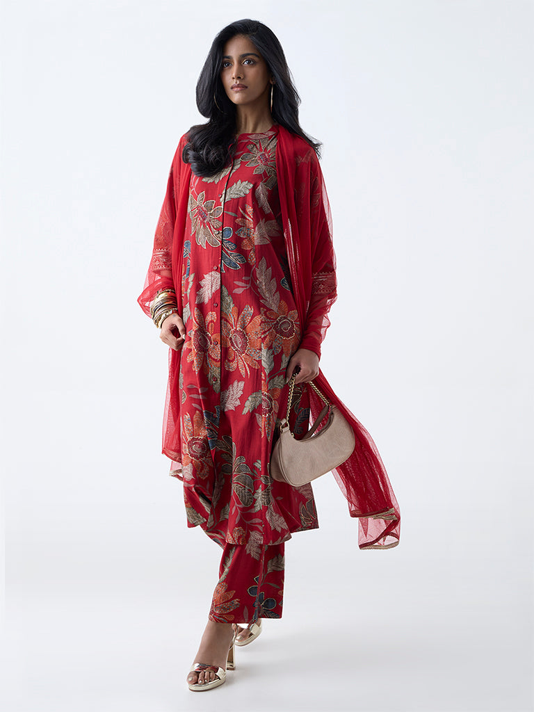 Westside Vark Women's Red Floral Pattern A-Line Ethnic Set for Festival Wear Front view