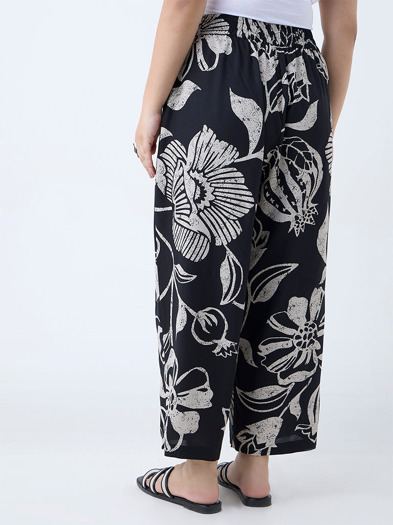 Westside Diza Women's Black Foliage Pattern Ethnic Pants for Everyday Back View