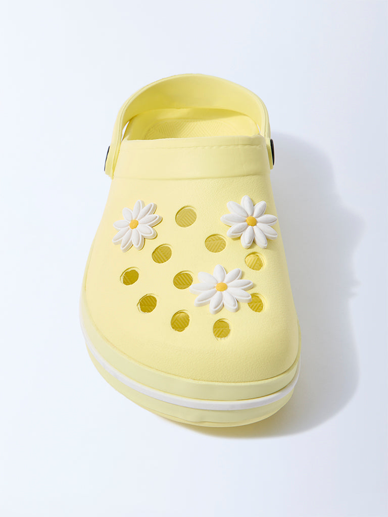 Yellow Floral-Applique Yellow Detailed Clogs
