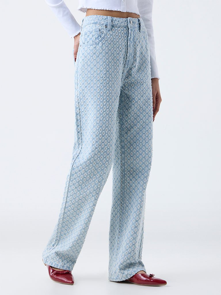 Nuon Light Blue Frayed Detailed High-Rise Jeans