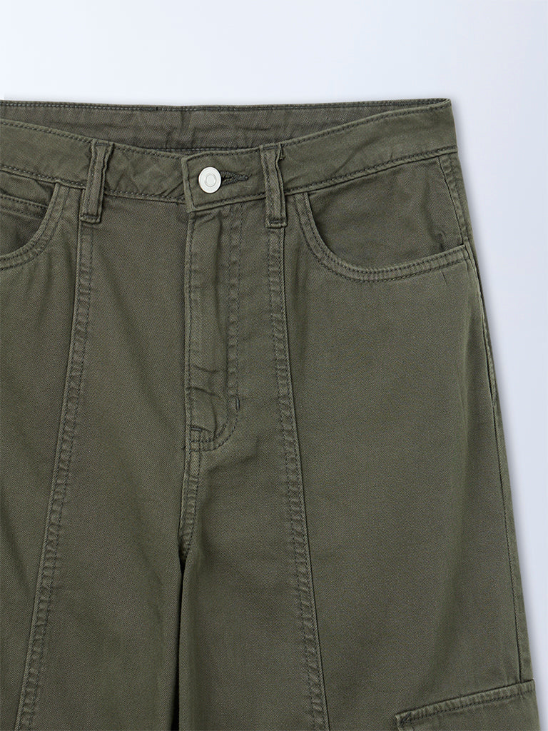 Nuon Olive High-Rise Cargo Jeans