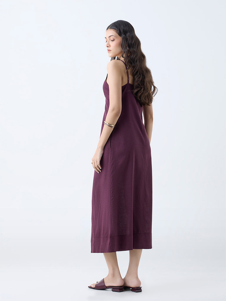 Wardrobe Burgundy Solid Straight Dress