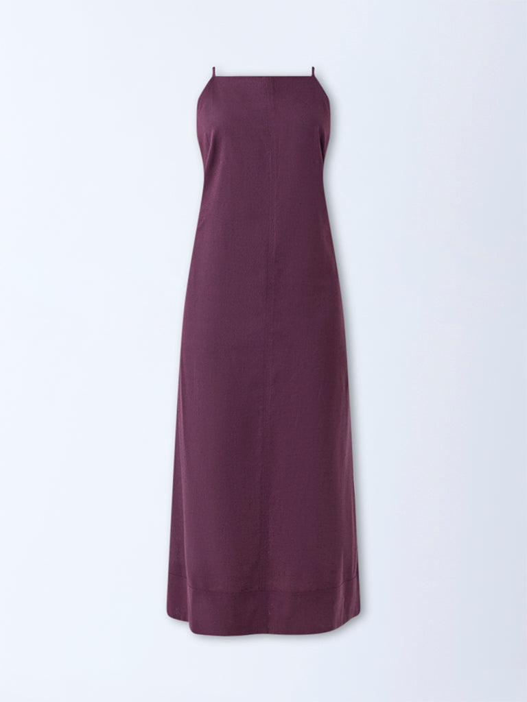 Wardrobe Burgundy Solid Straight Dress