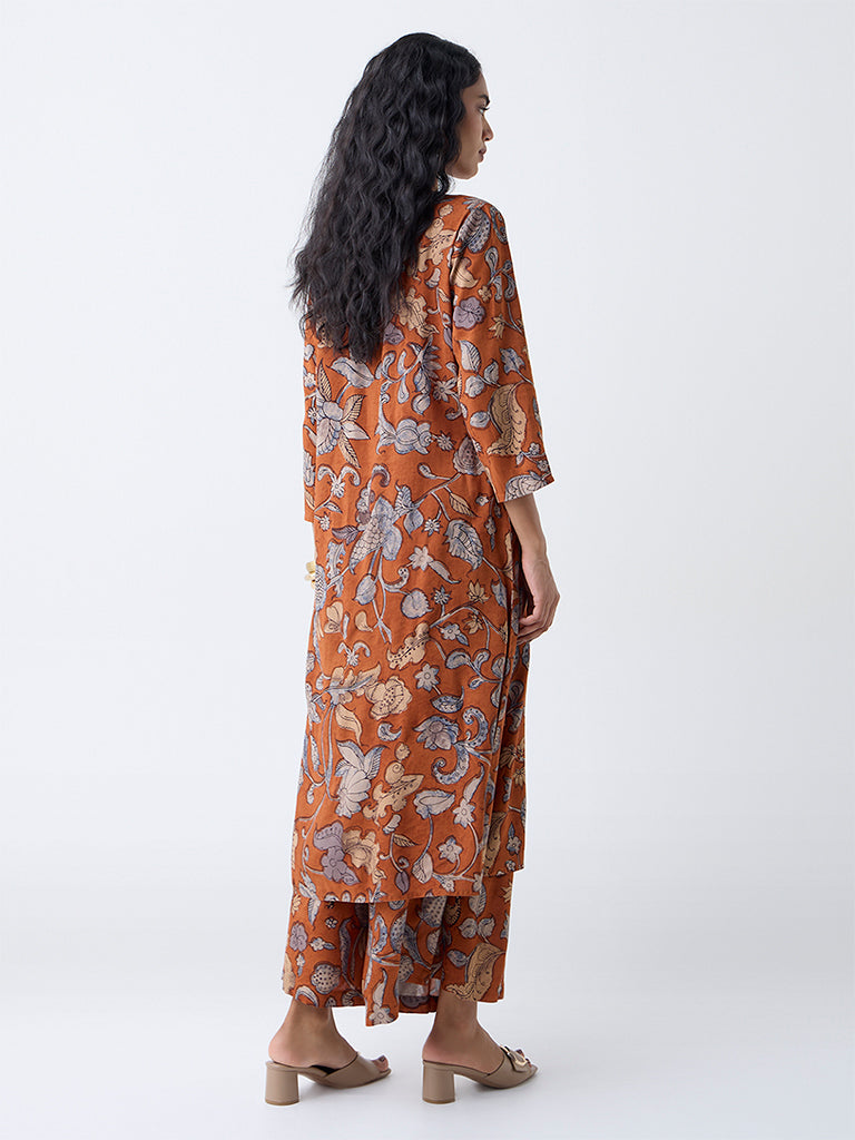 Utsa Orange Floral Detailed A-Line Kurta