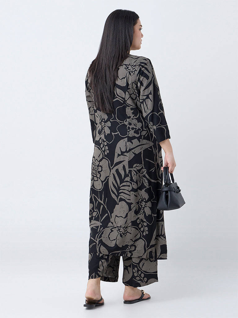 Diza Black Botanical-Printed A-Line Kurta