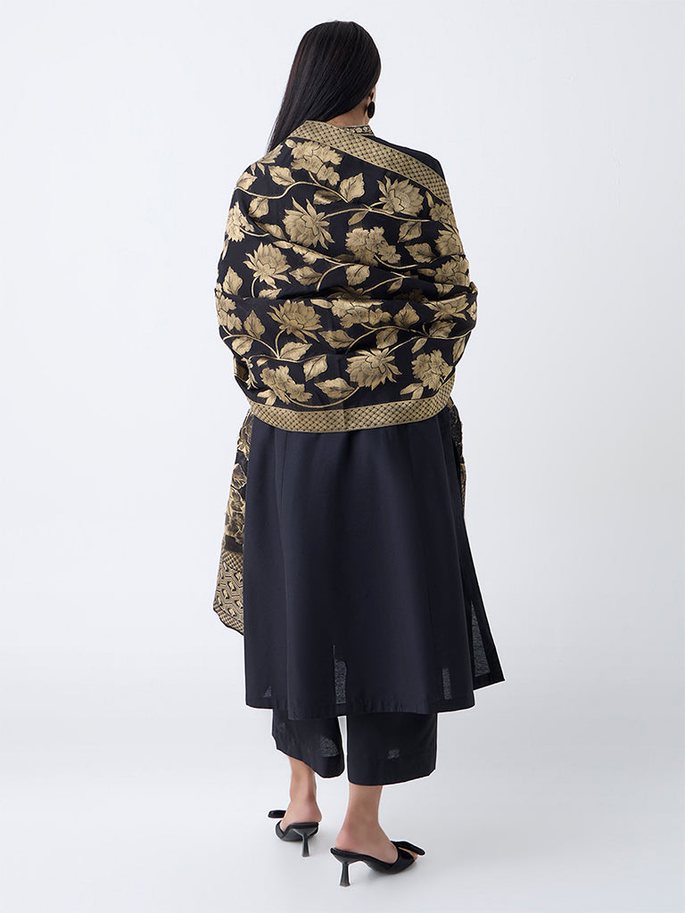 Vark Black Floral Embroidered A-Line Ethnic Set