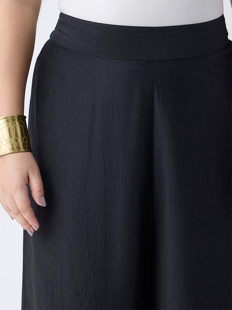 Diza Black Solid Pants