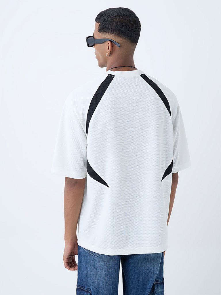 Nuon Off-White Colour Block Relaxed-Fit T-Shirt