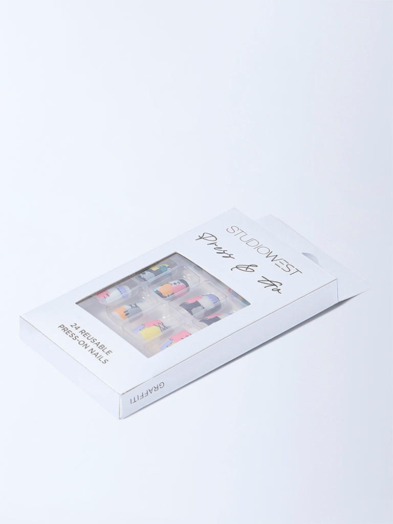 Studiowest Press & Go Graffiti Reusable Press-On Nail Set