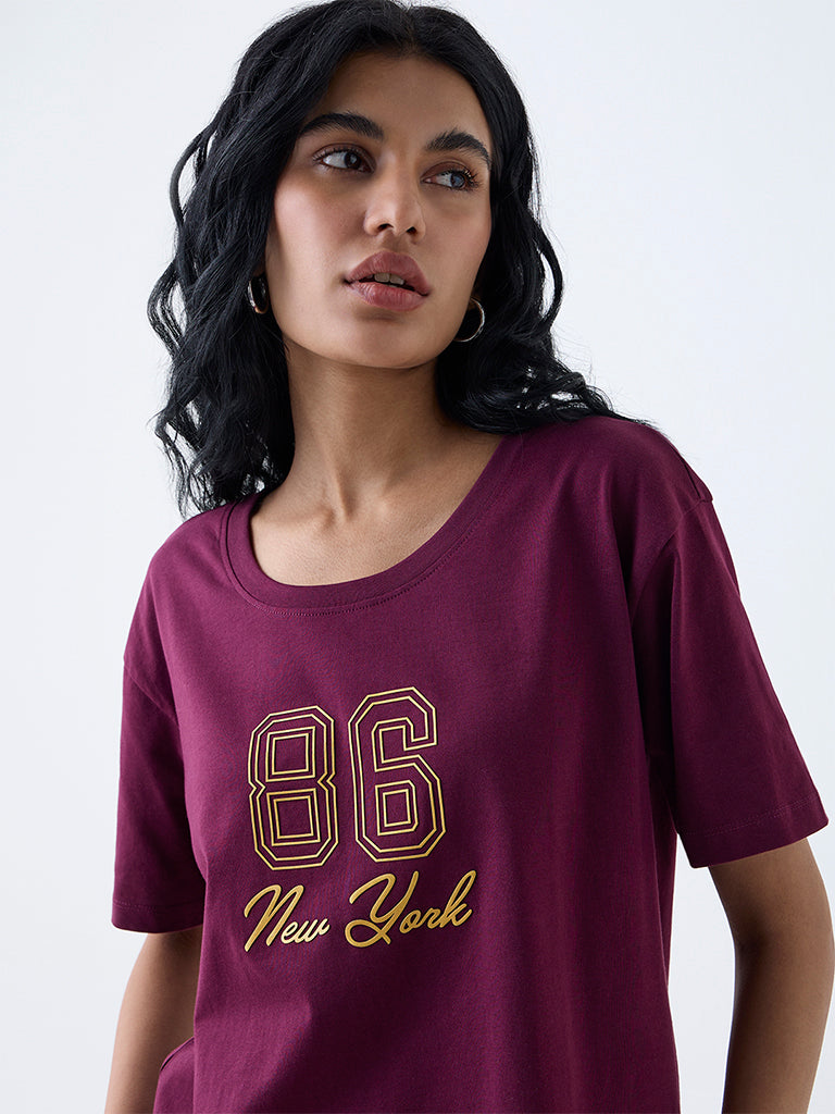 Studiofit Plum Printed Cotton T-Shirt