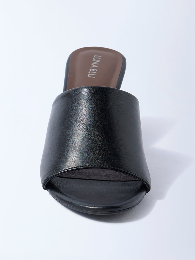 LUNA BLU Black Wedge-Heel Sandals