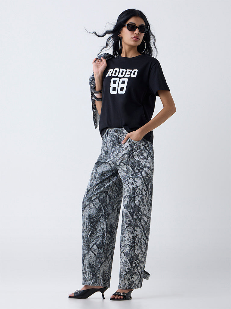Nuon Black Numerical Print Cotton T-Shirt