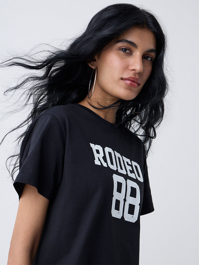 Nuon Black Numerical Print Cotton T-Shirt