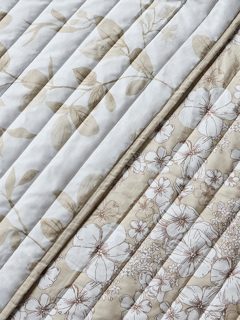 Westside Home Taupe Leaf Design Reversible Quilted Queen Bed Comforter
