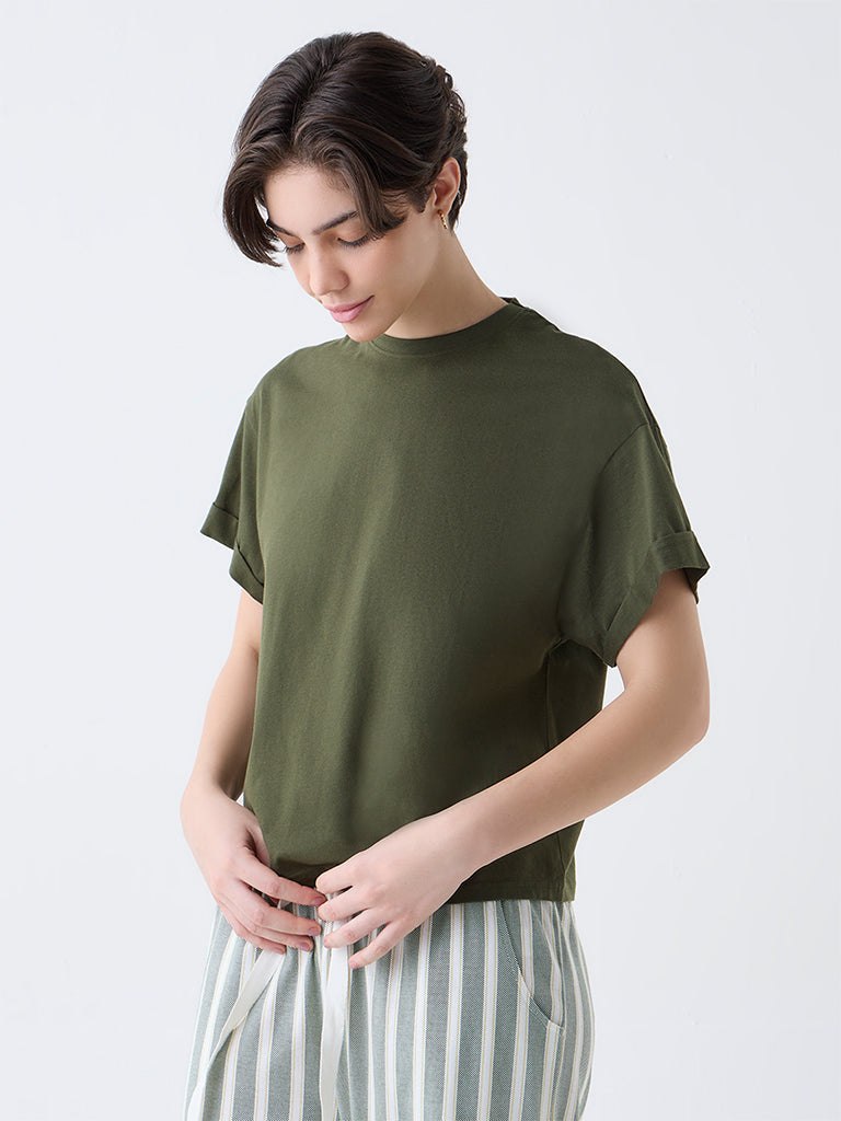 Wunderlove Dark Olive Solid Cotton T-Shirt