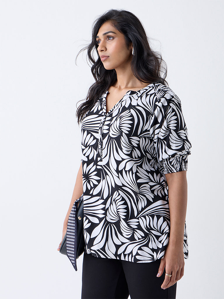 Gia Black Printed Blouse