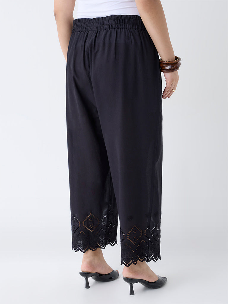 Diza Black Schiffli Detailed Cotton Pants