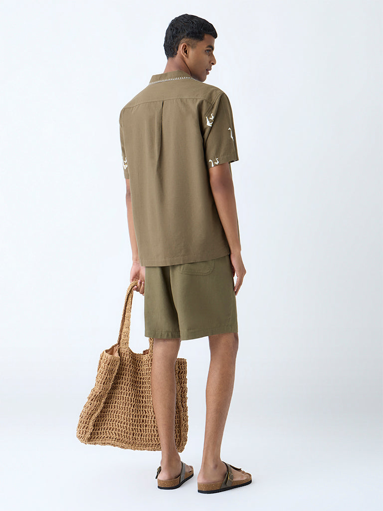 ETA Olive Solid Relaxed-Fit Mid-Rise Cotton-Blend Shorts