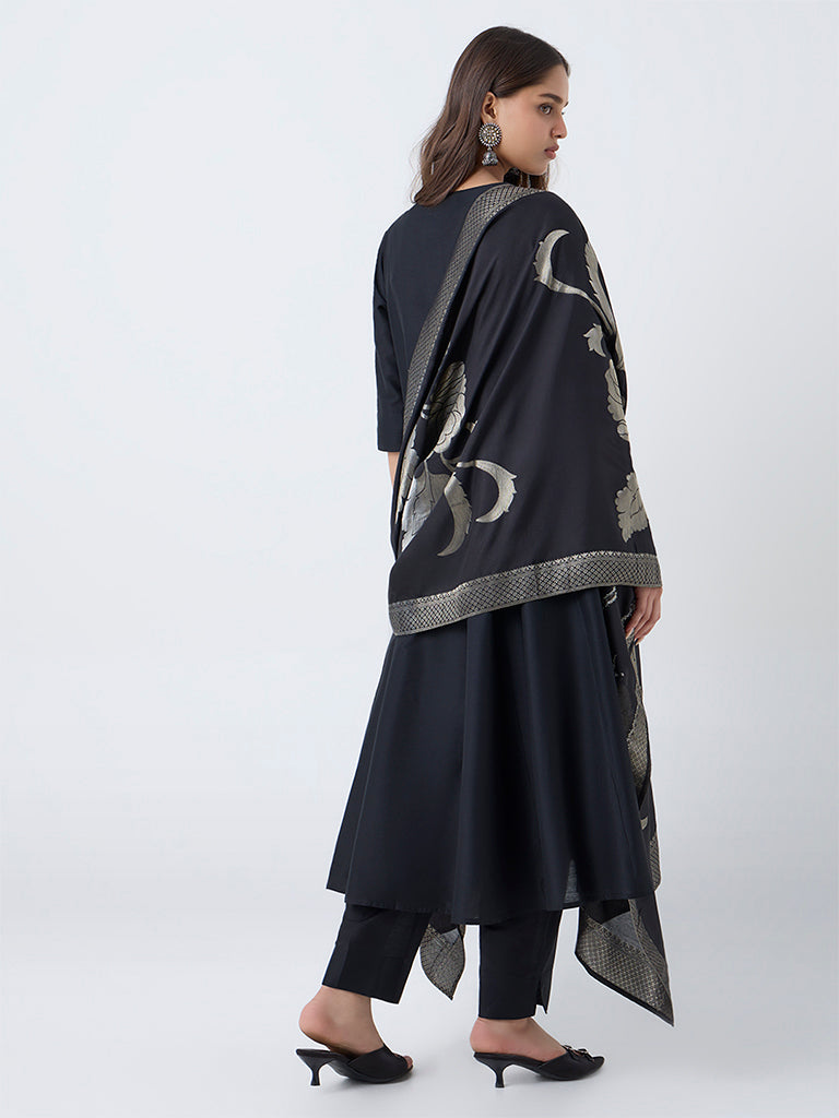 Vark Black Anarkali Ethnic Set