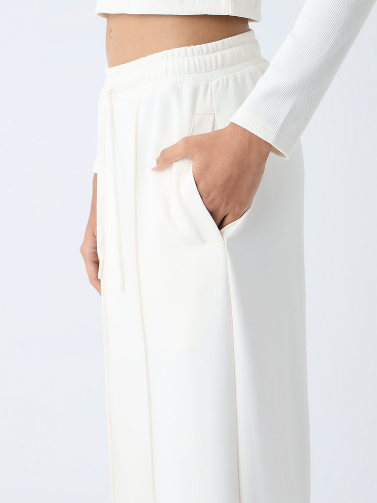 Studiofit Off-White Solid High-Rise Pants