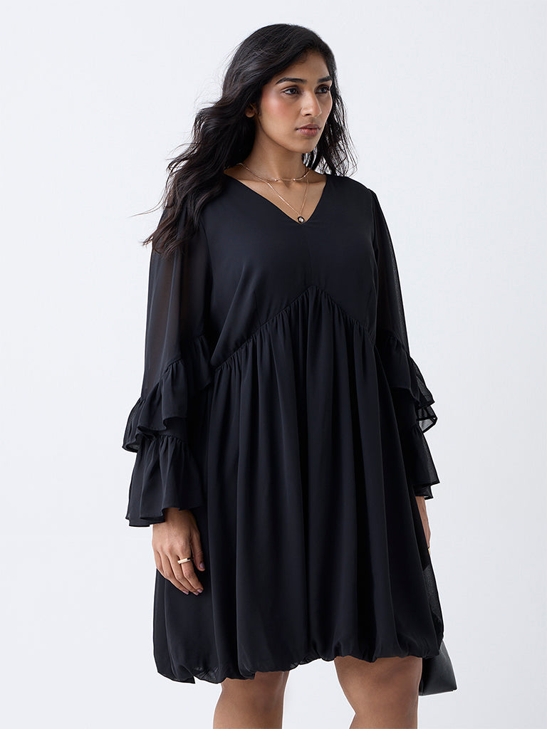 Gia Black Solid Balloon Dress