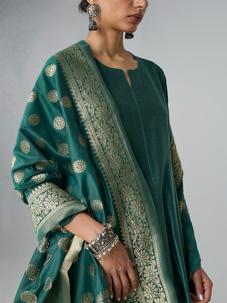 Vark Green Solid Anarkali Ethnic Set