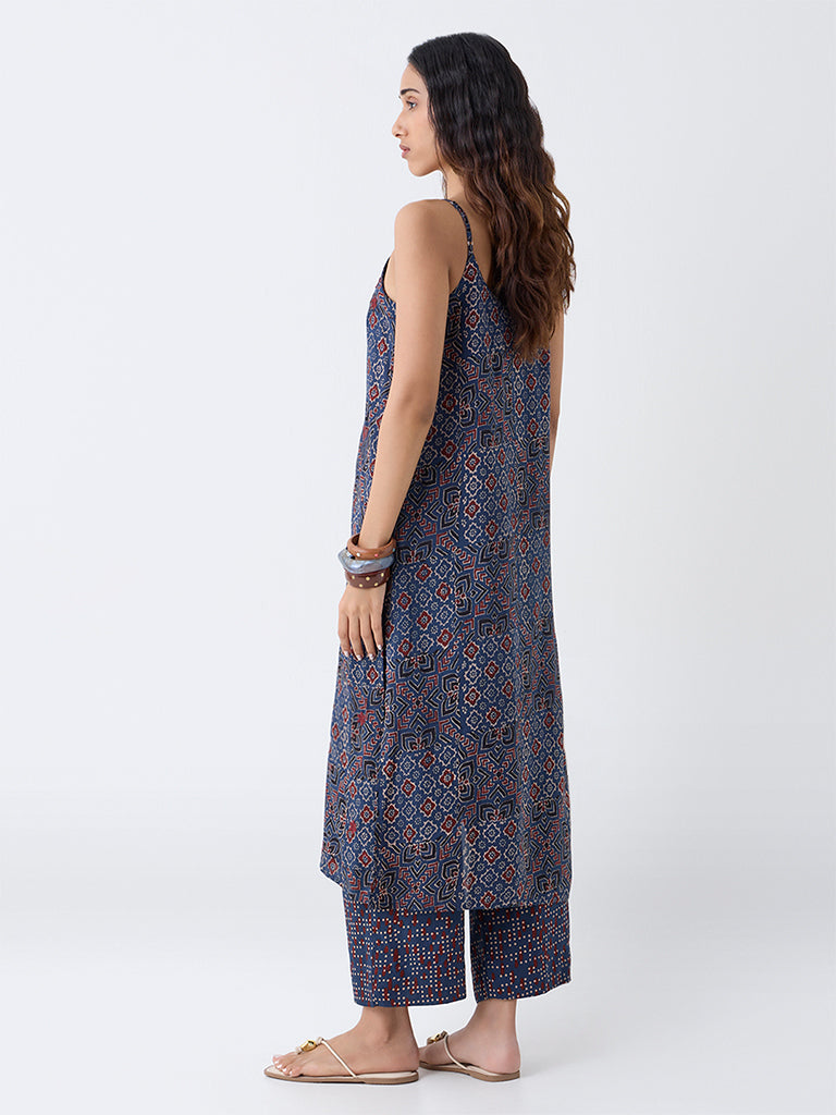 Utsa Indigo Floral Embroidered Straight Kurta