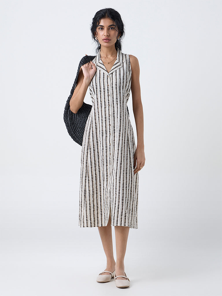 Buy Bombay Paisley Black Cotton-Blend Shirt Dress from Westside Buy Bombay Paisley Black Cotton-Blend Shirt Dress from Westside
