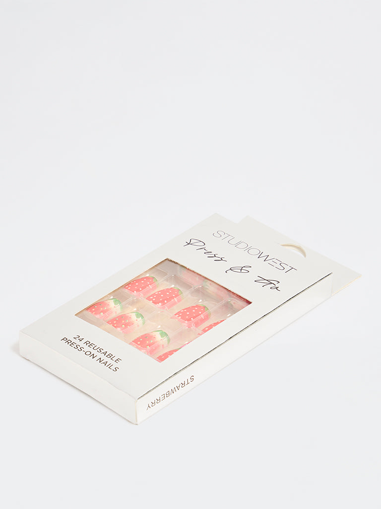 Studiowest Press and Go Strawberry Press-On Nail Set