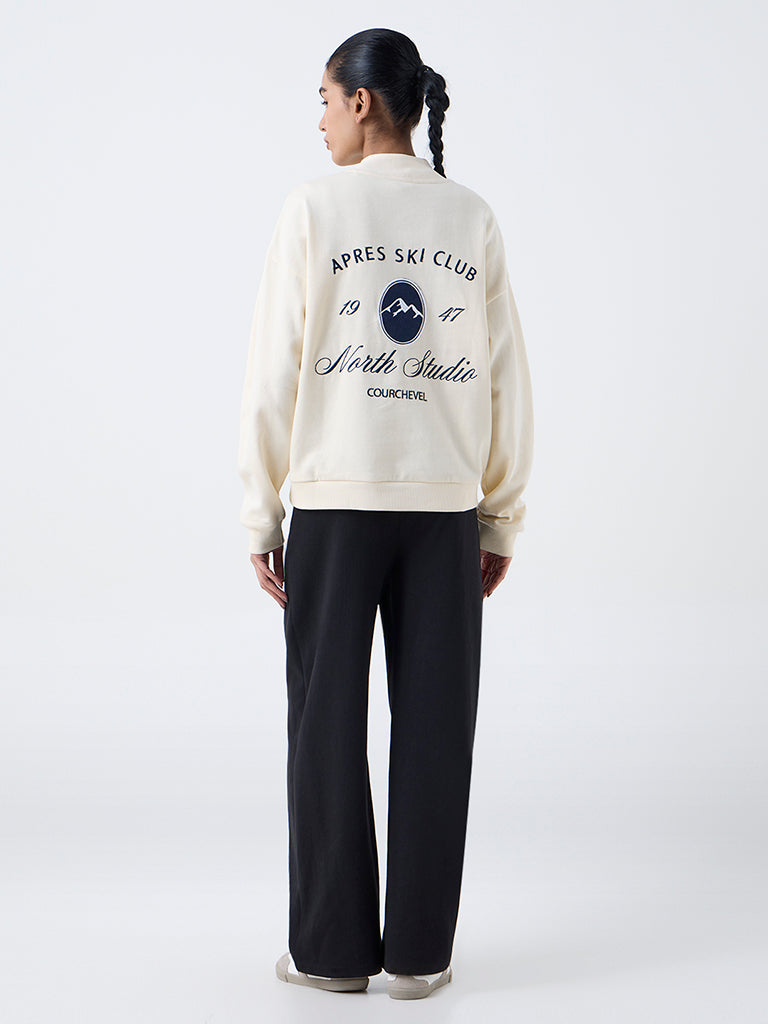 Studiofit Cream Text Design Cotton Sweatshirt