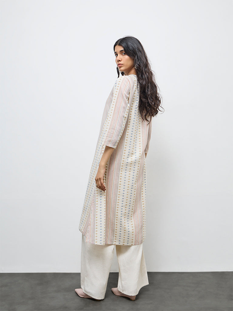 Utsa Off-White Floral Printed Cotton-Blend A-Line Kurta