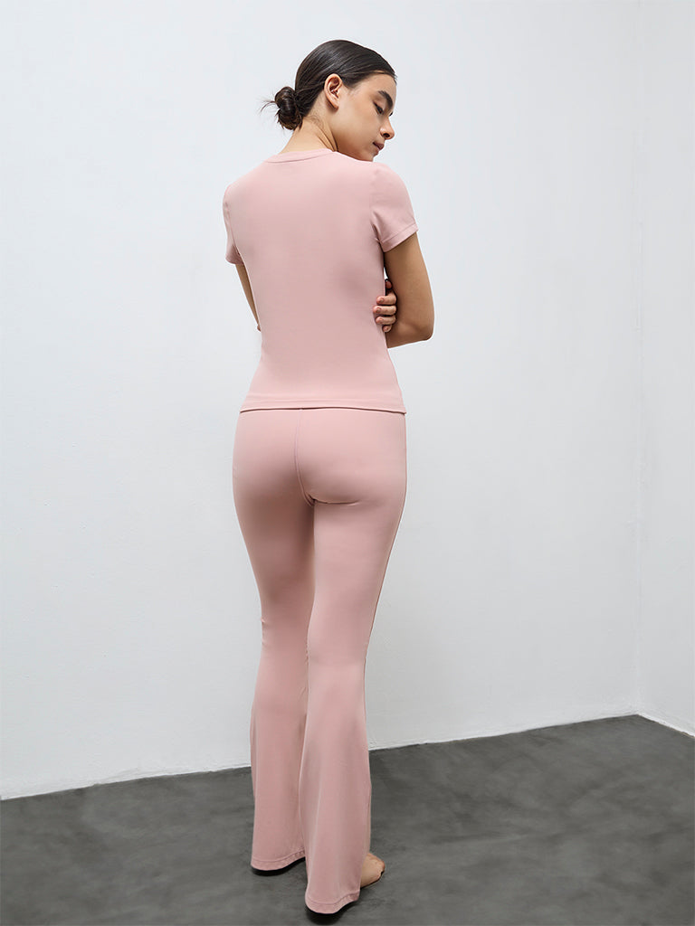 Nuoflexx Pink Solid Mid-Rise Yoga Pants