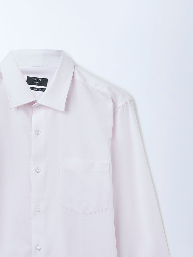 WES Formals Light Pink Solid Slim-Fit Cotton Shirt