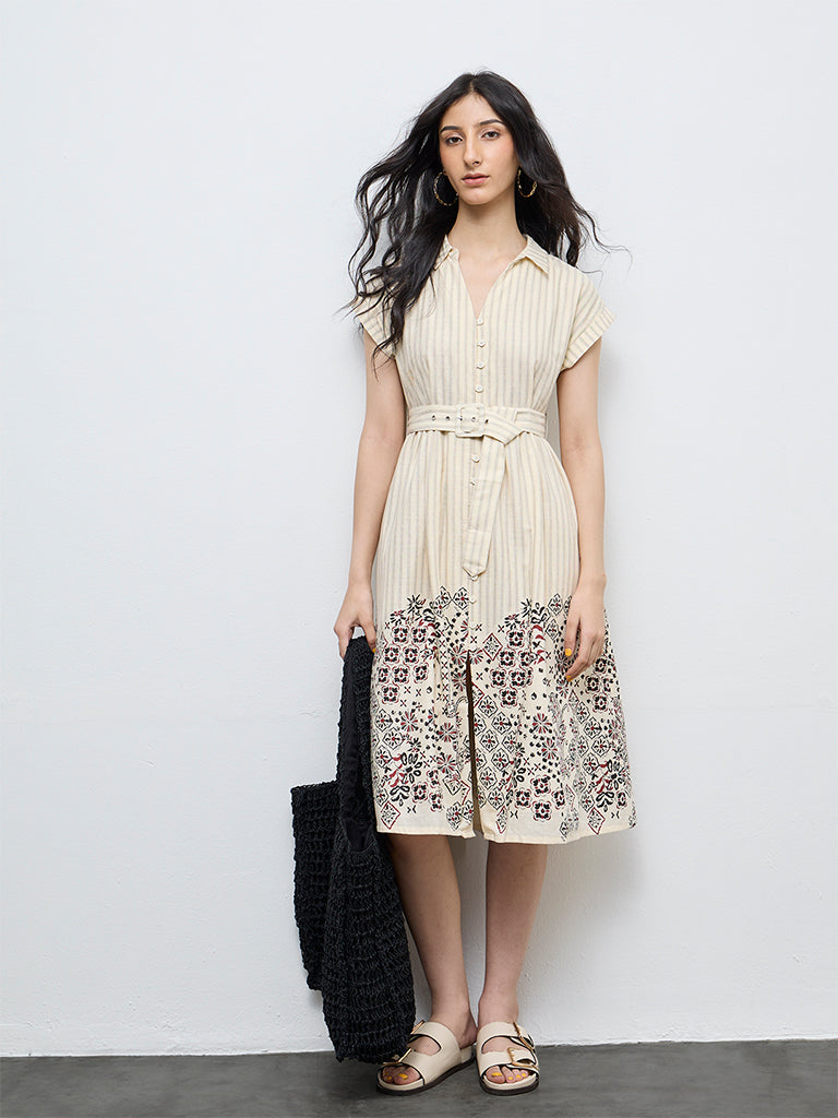 bombay paisley shirt dress Buy Bombay Paisley Blue Floral Cotton-Blend Shirt Dress from Westside