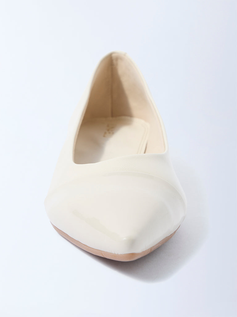 LUNA BLU Ivory Pointed Toe Ballerinas