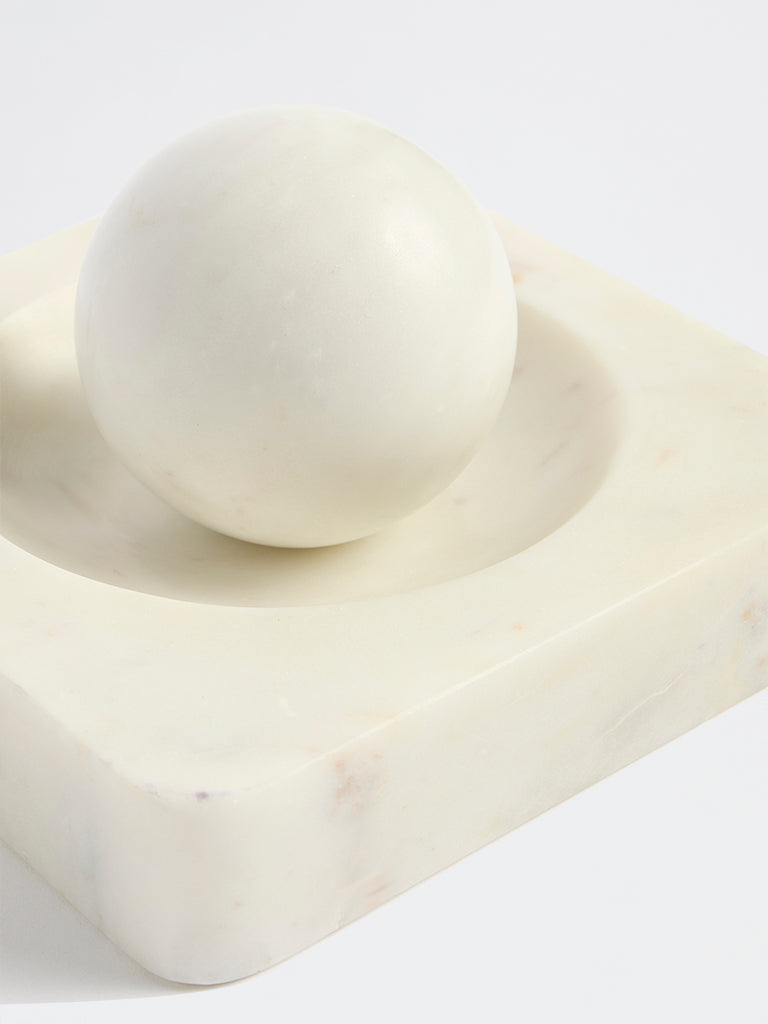 Westside Home White Marble Mortar and Pestle