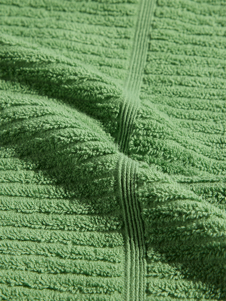 Westside Home Green Self-Striped Bath Towel