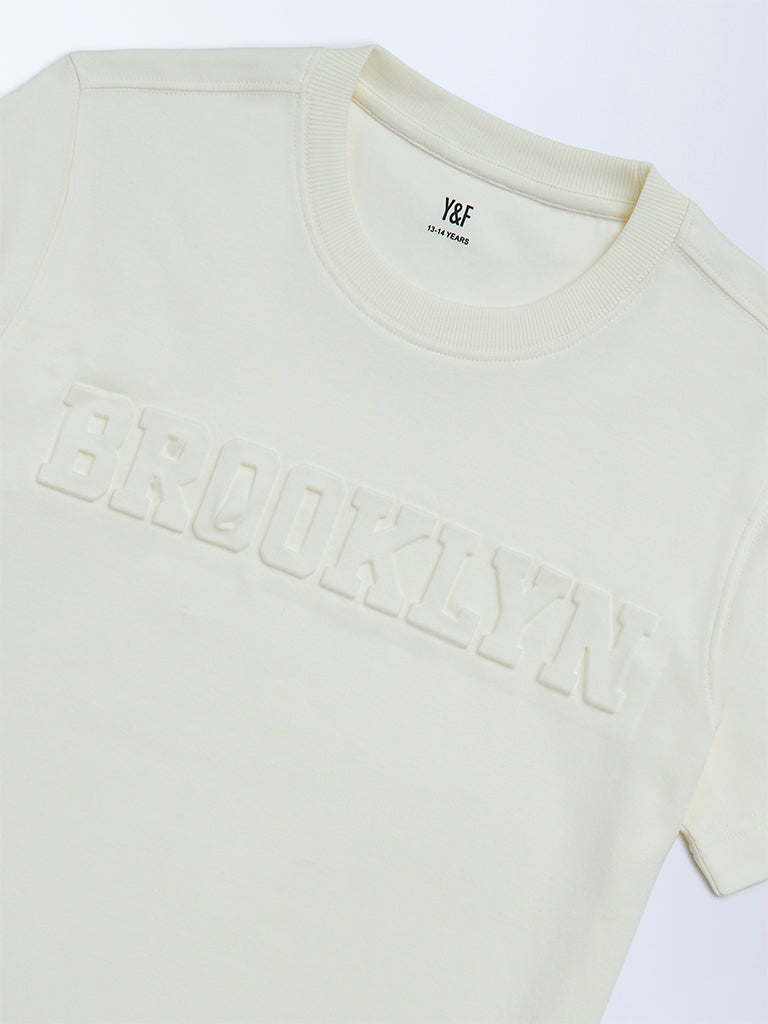 Boys Off-White Text Embossed Cotton T-Shirt