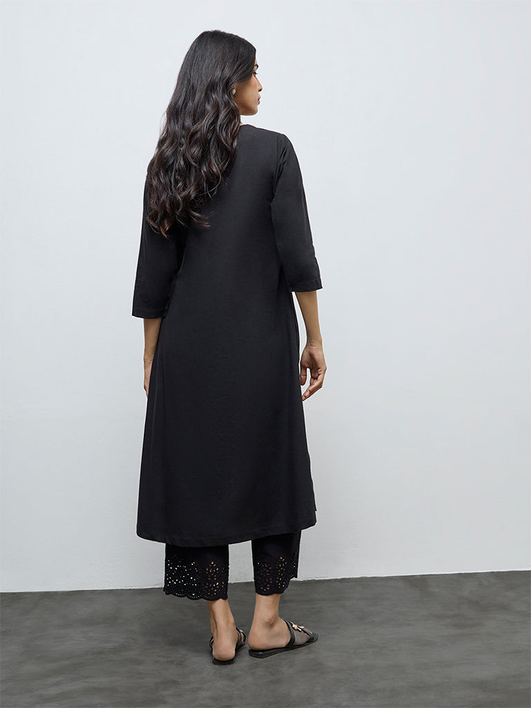Utsa Black Floral Embroidery Cotton-Blend A-Line Kurta