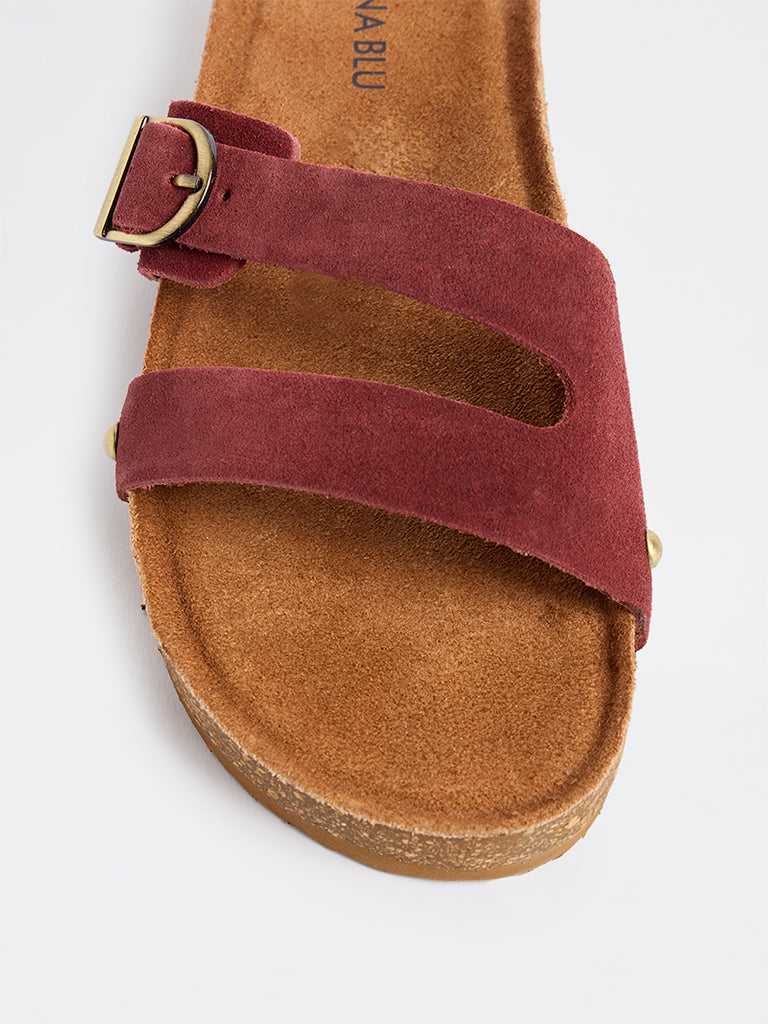 LUNA BLU Burgundy Buckle-Detailed Slip-On Sandals