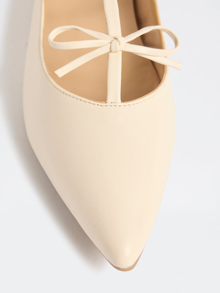 LUNA BLU Ivory Bow Detailed Mary Jane Shoes