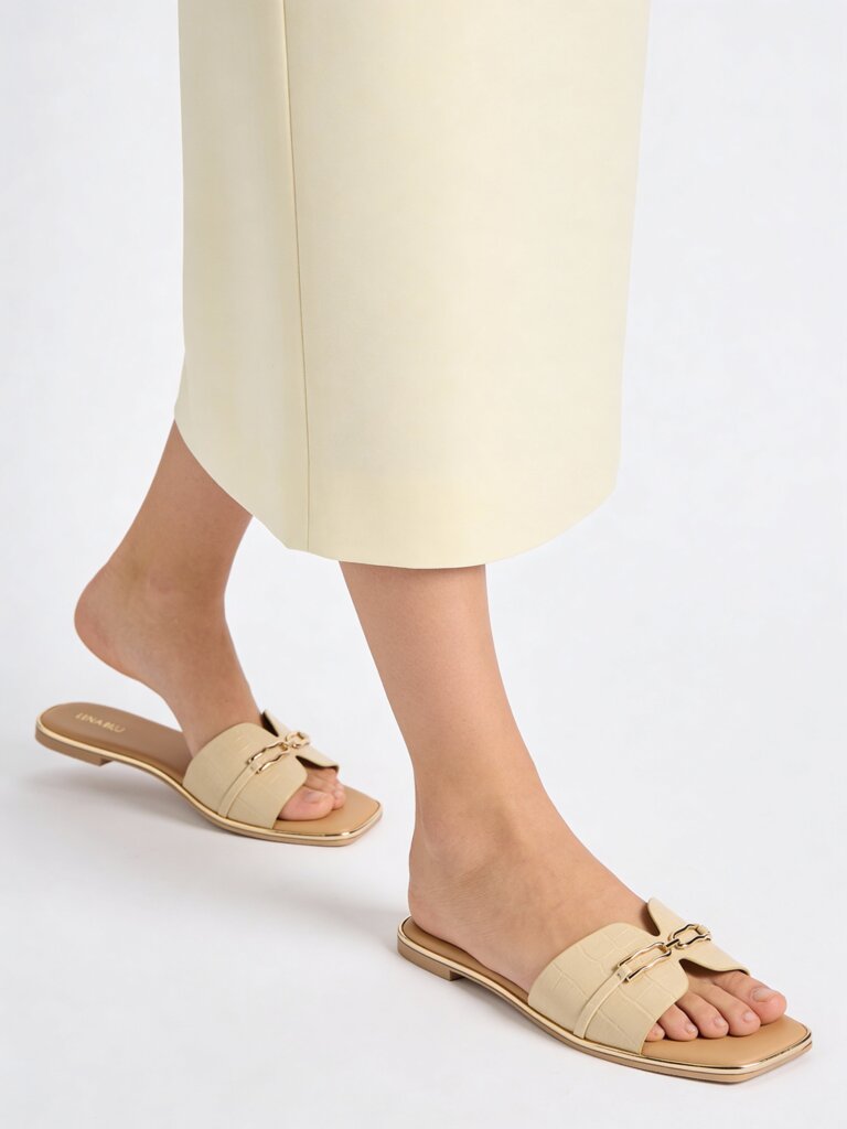 LUNA BLU Cream Buckle-Detailed Slides