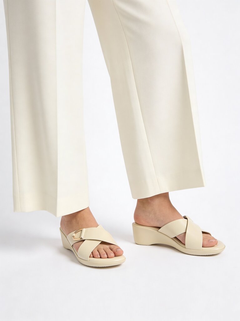 LUNA BLU Ivory Criss-Cross Detailed Slides