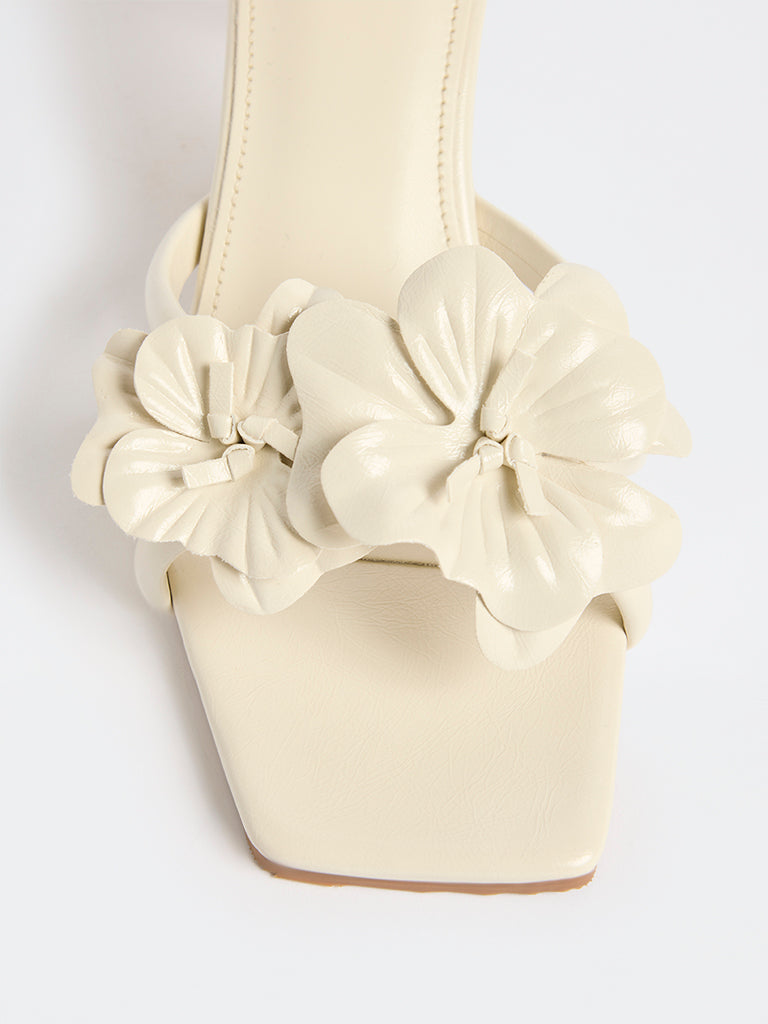 LUNA BLU Ivory Floral Design Heel Sandals