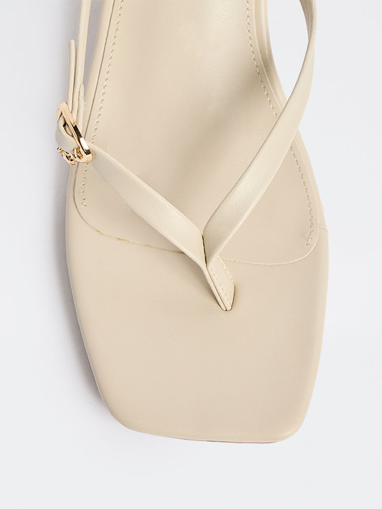 LUNA BLU Ivory Thong-Strap Sandals