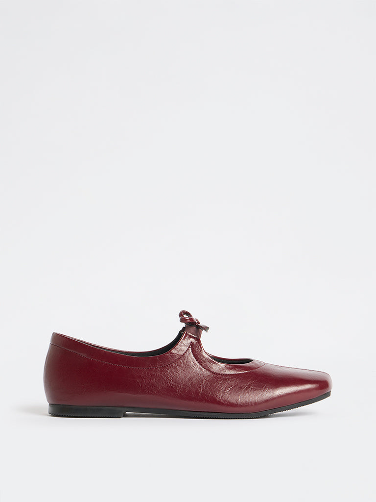 LUNA BLU Burgundy Mary Jane Shoes